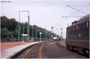 19770922_stolberghbf_vennbahnbahnsteige_140104rechtsu110413mitgzausfausbez3nachac