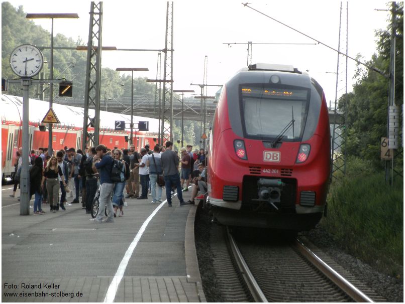 2016_07_07_Stolberg_Hbf_defekter_RE1_u_defekter_RE9_x11_F